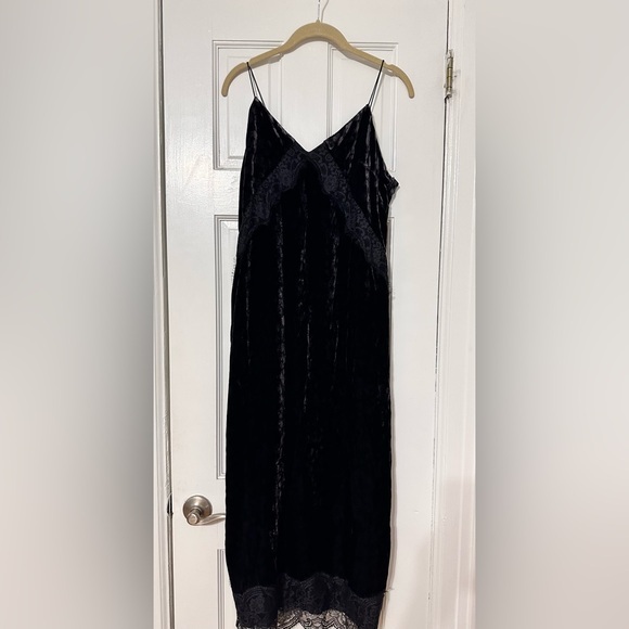 Zara Dresses & Skirts - Zara Black TRF Collection Dress
